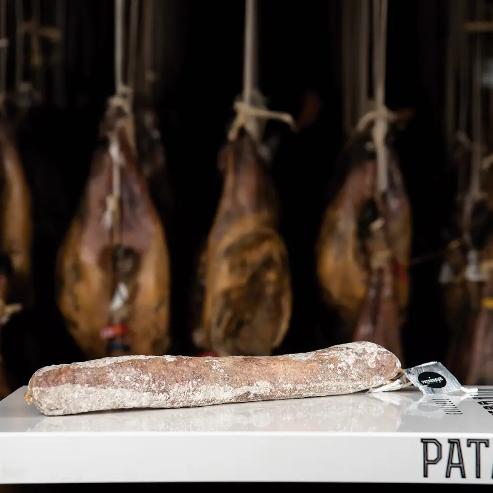 Salchichón de bellota ibérico entero Patabrava